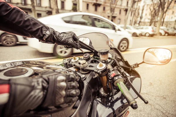 Aprindere motocicletă. Conceptul de transport — Fotografie, imagine de stoc