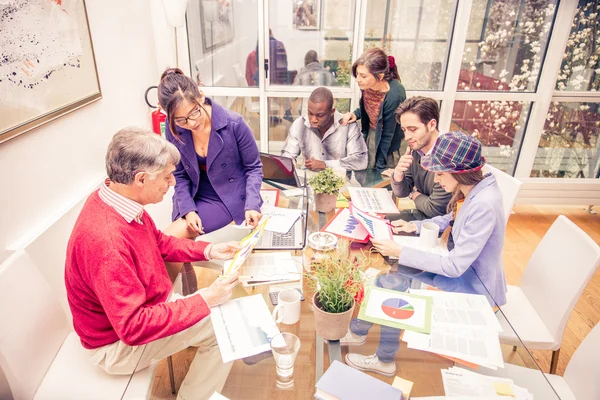 Equipo de creativos empresarios — Foto de Stock