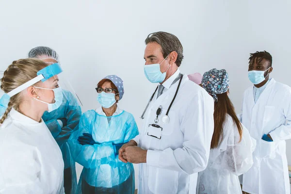 Héroes 2020 Imagen Con Personal Médico Enfermeras Médicos Concepto Sobre — Foto de Stock