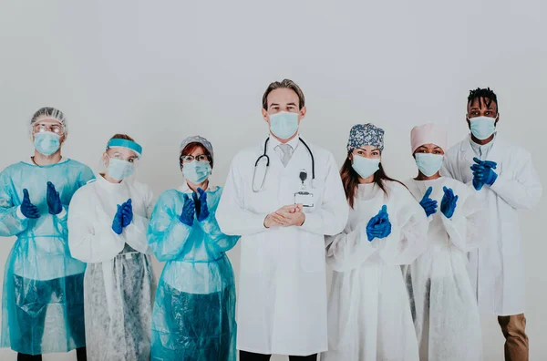 Héroes 2020 Imagen Con Personal Médico Enfermeras Médicos Concepto Sobre — Foto de Stock