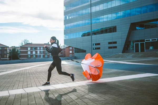 Corredor Urbano Femenino Entrenando Centro Ciudad Hermosa Mujer Haciendo Deporte — Foto de Stock