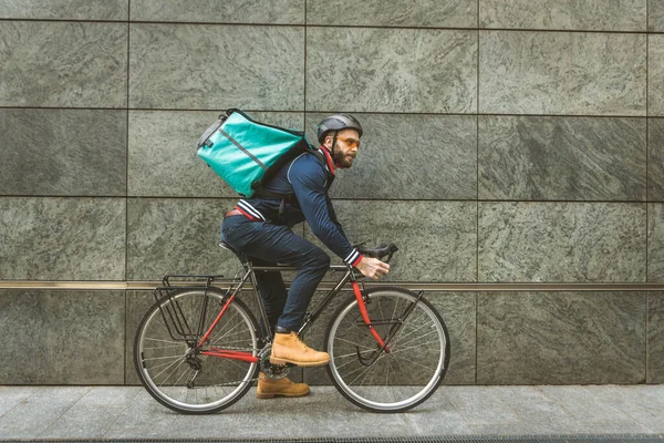 Food Delivery Service Ruiter Leveren Van Voedsel Aan Clints Met — Stockfoto