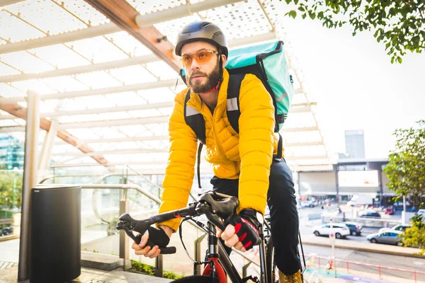 Serviço Entrega Alimentos Cavaleiro Entrega Alimentos Para Clínicas Com Bicicleta — Fotografia de Stock