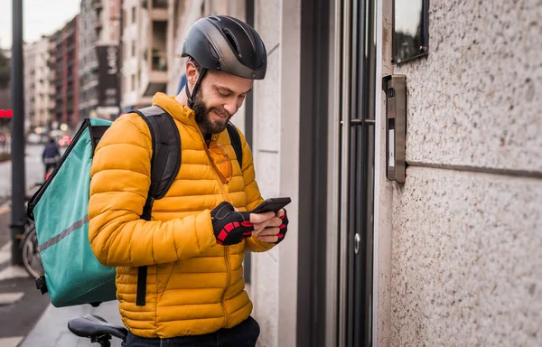 Serviço Entrega Alimentos Cavaleiro Entrega Alimentos Para Clínicas Com Bicicleta — Fotografia de Stock