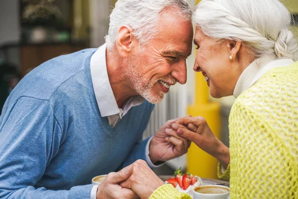 Schöne Senioren Dating Freien Ältere Paare Portrait Konzepte Über Ältere — Stockfoto