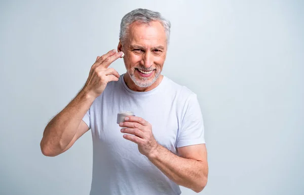 Bonito Retrato Homem Sênior Estúdio Filmado Segundo Plano Pessoa Idosa — Fotografia de Stock