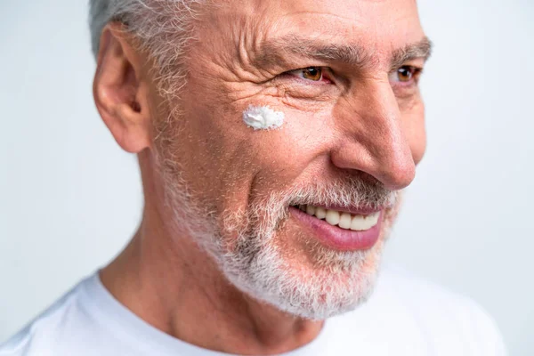 Bonito Retrato Homem Sênior Estúdio Filmado Segundo Plano Pessoa Idosa — Fotografia de Stock