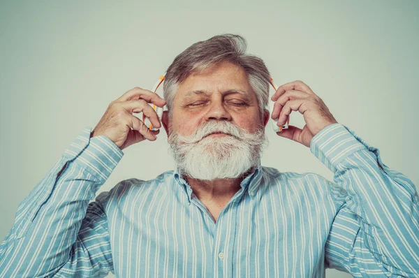 Lustiger Senior Der Beim Fotoshooting Posiert Glücklicher Hipster Mit Lustigen — Stockfoto