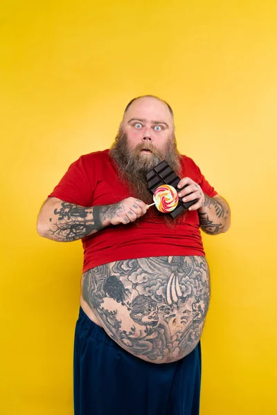 Hombre Gordo Divertido Hilarante Hambriento Comida Saludable — Foto de Stock