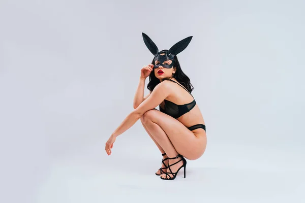 Mujer Sexy Con Cuerpo Sensual Haciendo Poses Eróticas Chica Bonita —  Fotos de Stock