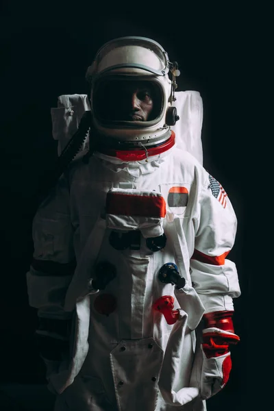 Αφηρημένη Έννοια Ενός Αστροναύτη Που Χάνεται Στο Διάστημα — Φωτογραφία Αρχείου