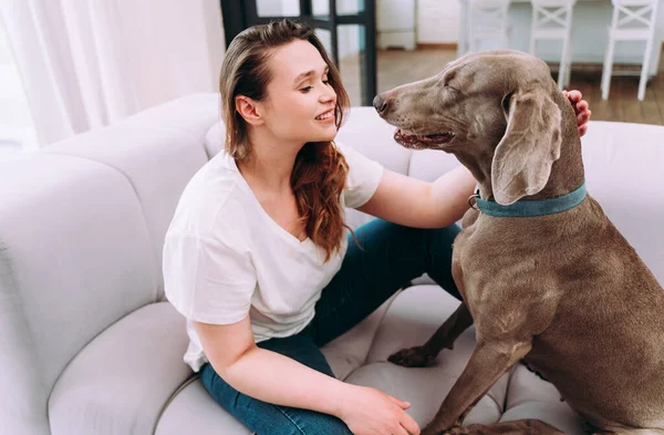 Lifestyle Moments Young Woman Home Woman Playing Her Dog Living — Stock Photo, Image