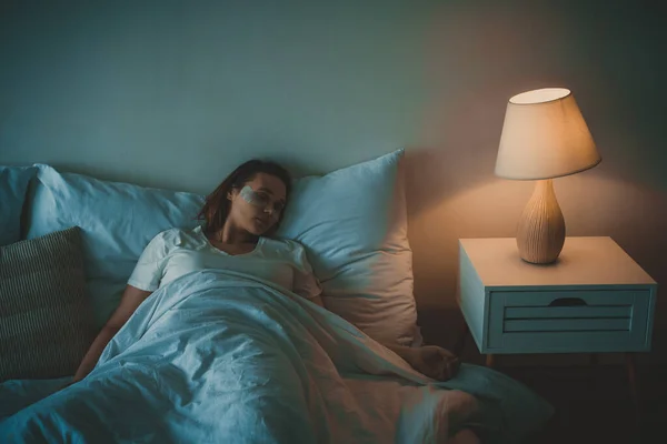 Lifestyle Moments Young Woman Home Woman Sleeping Her Bed — Stock Photo, Image