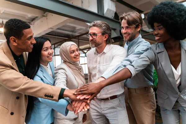 Poner Marcha Equipo Negocios Oficina Grupo Multiétnico Trabajando Juntos Nuevo — Foto de Stock