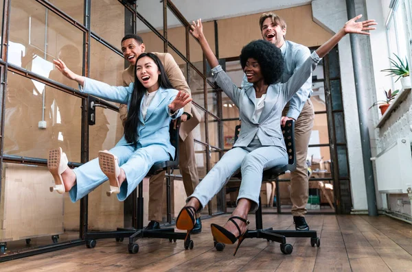 Starta Ett Affärsteam Kontoret Multietnisk Grupp Som Arbetar Tillsammans Med — Stockfoto