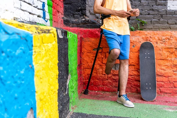 Patenci Kaykay Parkında Vakit Geçiriyor Engellilik Spor Konsepti — Stok fotoğraf