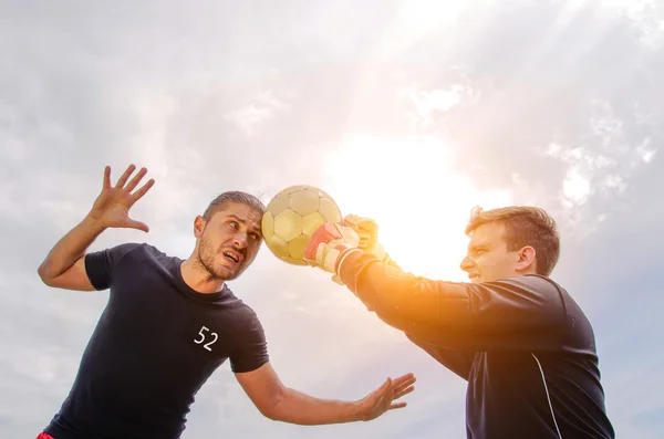 Ação de futebol — Fotografia de Stock