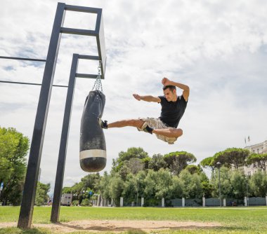 crossfit Park eğitimi