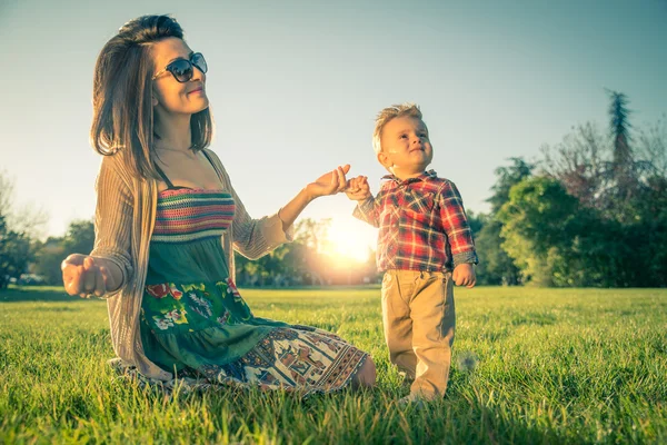 Mom and little child — Stock Photo, Image