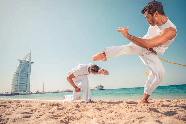 Atletas de capoeira — Foto de Stock