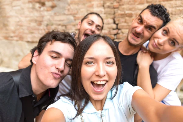 Selfie com amigo — Fotografia de Stock