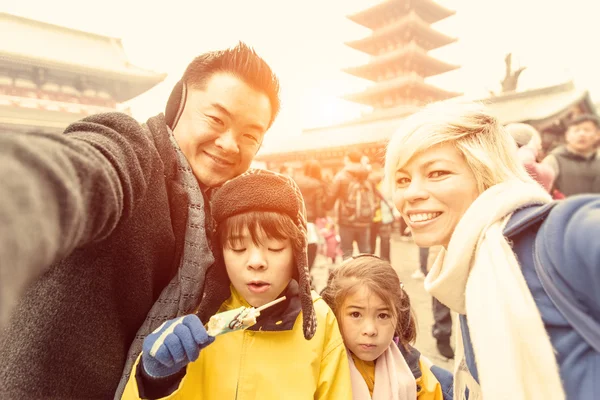 Familia japonesa — Foto de Stock