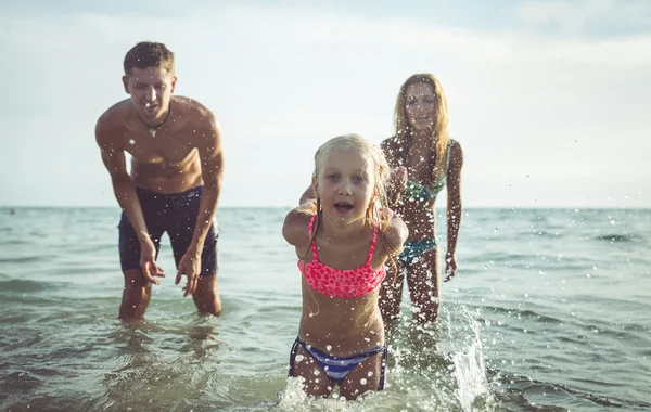 Surfing — Stock Photo, Image