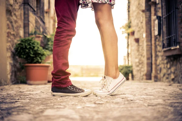 Young couple kissing outdor Royalty Free Stock Images