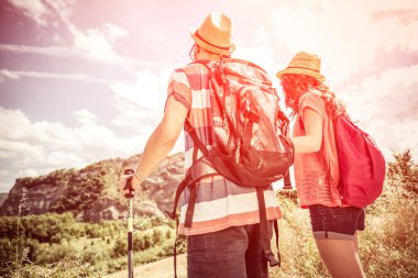 trekking bir geziye Çift