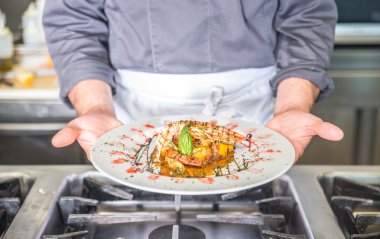 mutfak Restoran bir balık marş tabak kapat