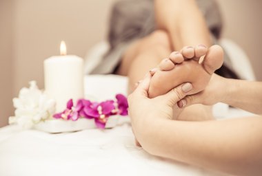 Kadının ayak ve güzellik salon süslemeleri yakından