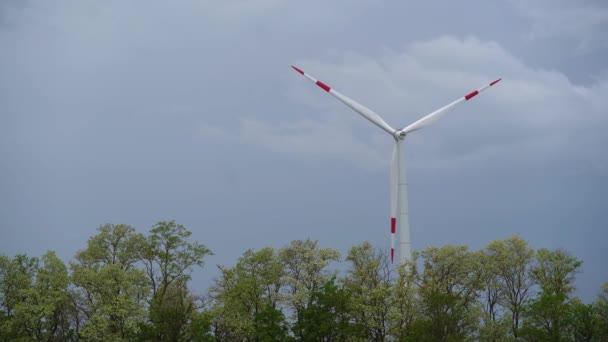 Ветряные мельницы для производства электроэнергии, провинция Сория, Кастилья-Леон, Испания — стоковое видео