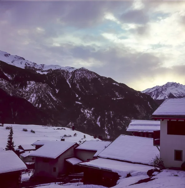 Vue Chaîne Montagnes Alpines Hiver Depuis Sommet Village Alvaneu Suisse — Photo