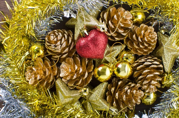 Çam kozalaklı Noel arkaplanı