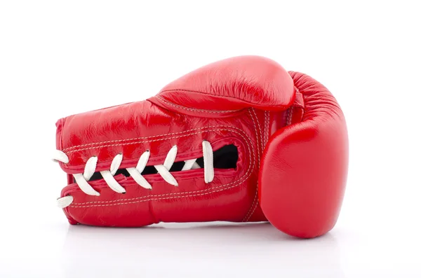 Боксерские перчатки с белым покровом — стоковое фото
