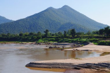 Doğal dağ ve kanyonlar