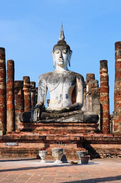 Buddhistické obrázek v Sukothai historický Park, Thajsko — Stock fotografie