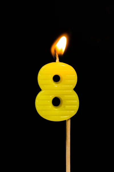 Velas de aniversario de cumpleaños que muestran el número. 8. —  Fotos de Stock