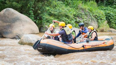 Maetang river rapids üzerinde 15 Haziran 2016 üzerinde rafting Whitewater