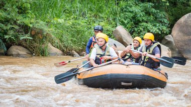 Maetang river rapids üzerinde 15 Haziran 2016 üzerinde rafting Whitewater