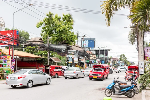 Nimmanhaemin Road on Augus 3, 2016 in Chiang Mai, Thailand — Foto de Stock