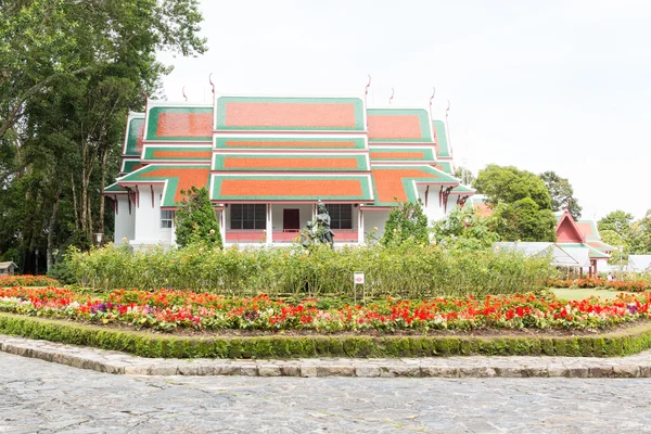 Phuping Palace on Augus 3, 2016 in Chiang Mai, Tailandia — Foto de Stock