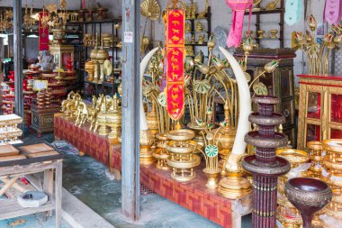 Baan Tawai Köyü geleneksel el sanatları alanının Kuzey Tayland merkezi olmuştur