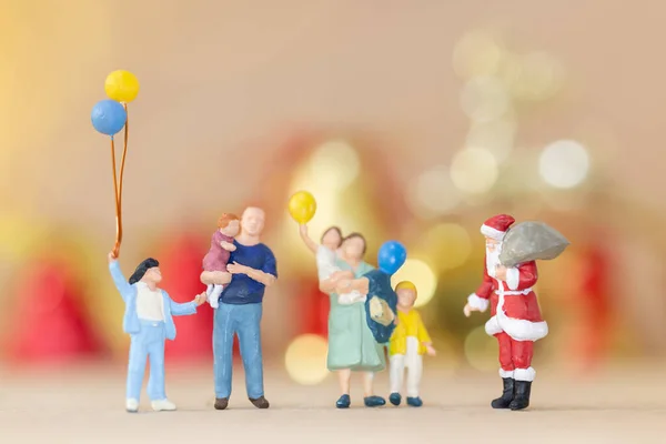 Miniature People Happy Family Celebrating Christmas Christmas Happy New Year — Stock Photo, Image