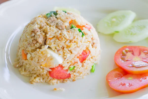 Huevo salado arroz frito con cerdo — Foto de Stock