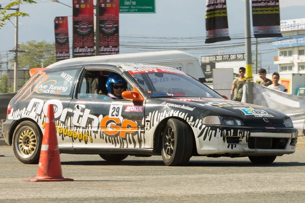 CHAINGMAI THAILAND - NOVEMBRO 23: Atleta tailandês não identificado dr — Fotografia de Stock