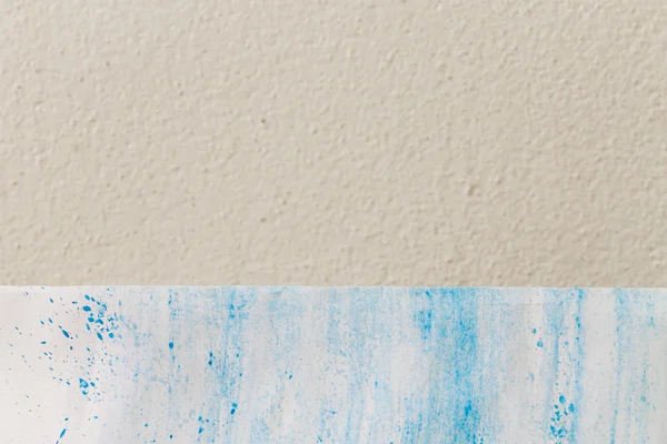 Acuarela pintada, azul sobre fondo de papel blanco — Foto de Stock