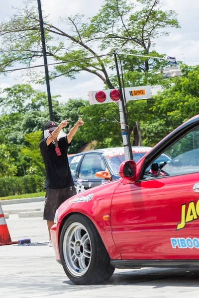 Undefined Drivers race wheel-to-wheel on Raceway — Stock Photo, Image