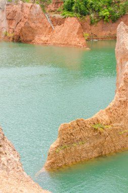 Büyük Kanyon chiang mai, taş ocağı gölet Chian gölde yüzmek için