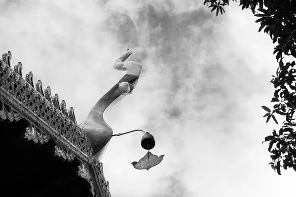 Templo tailandés en Chiang mai, Tailandia — Foto de Stock